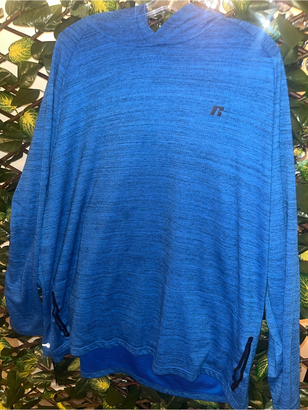 Russell Athletic Men’s Blue Crewneck Pullover Sweater